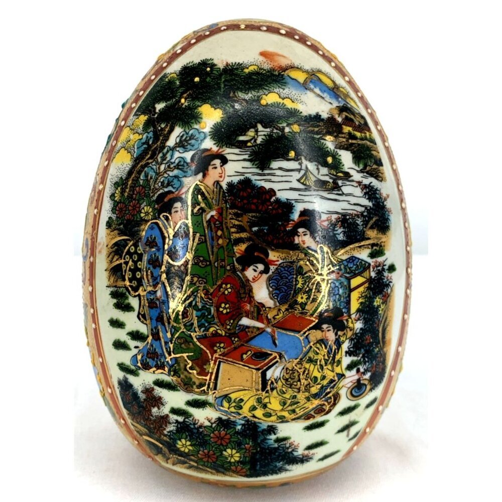 Chinese Satsuma Porcelain Egg Hand Painted Flower Geisha Moriage 6"